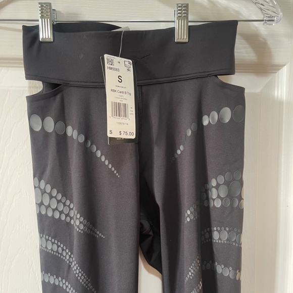 Cardi B x Reebok Black Leggings Size Small - Picture 2 of 4